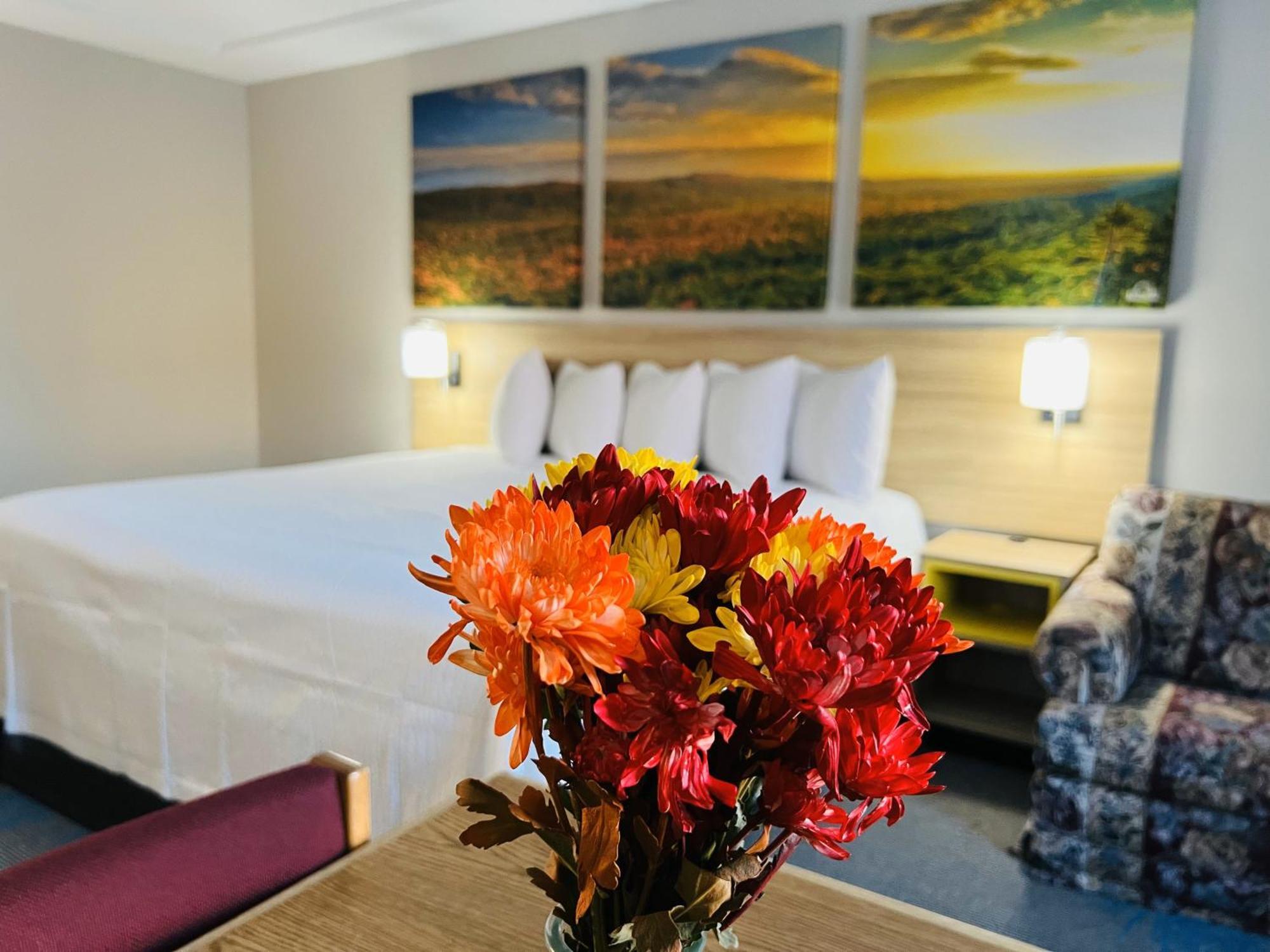 Days Inn By Wyndham Jamestown Ngoại thất bức ảnh
