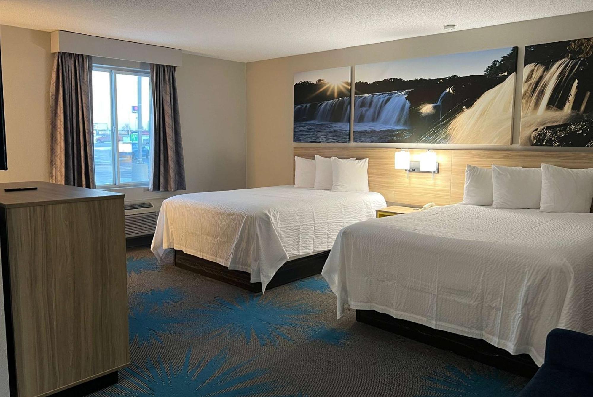 Days Inn By Wyndham Jamestown Ngoại thất bức ảnh